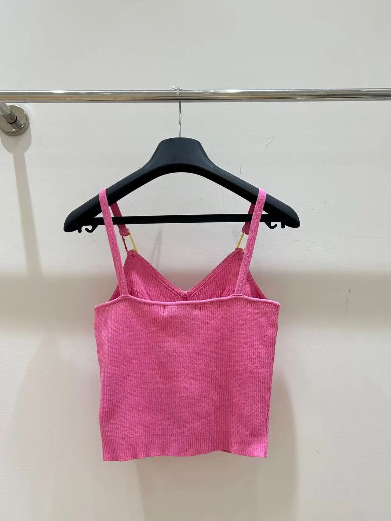 

2025 Pin camisoles simple