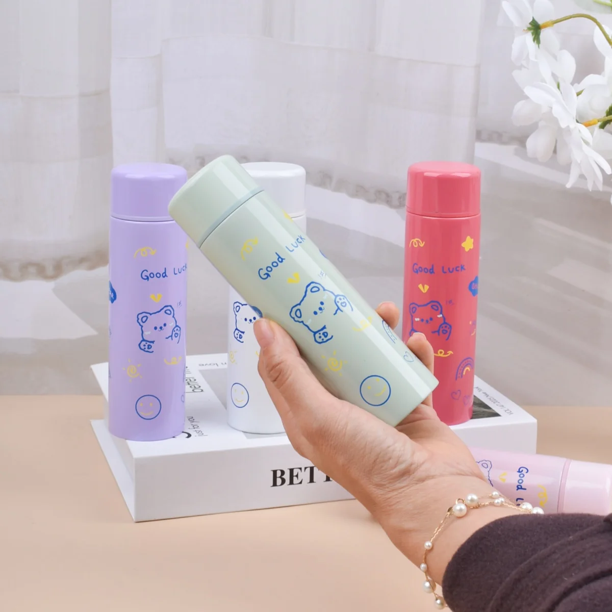 Leno 150ML Mini Vacuum Insulated Water Bottle Portable Leakproof Travel Mug Thermal Flask for Kids Children Women School