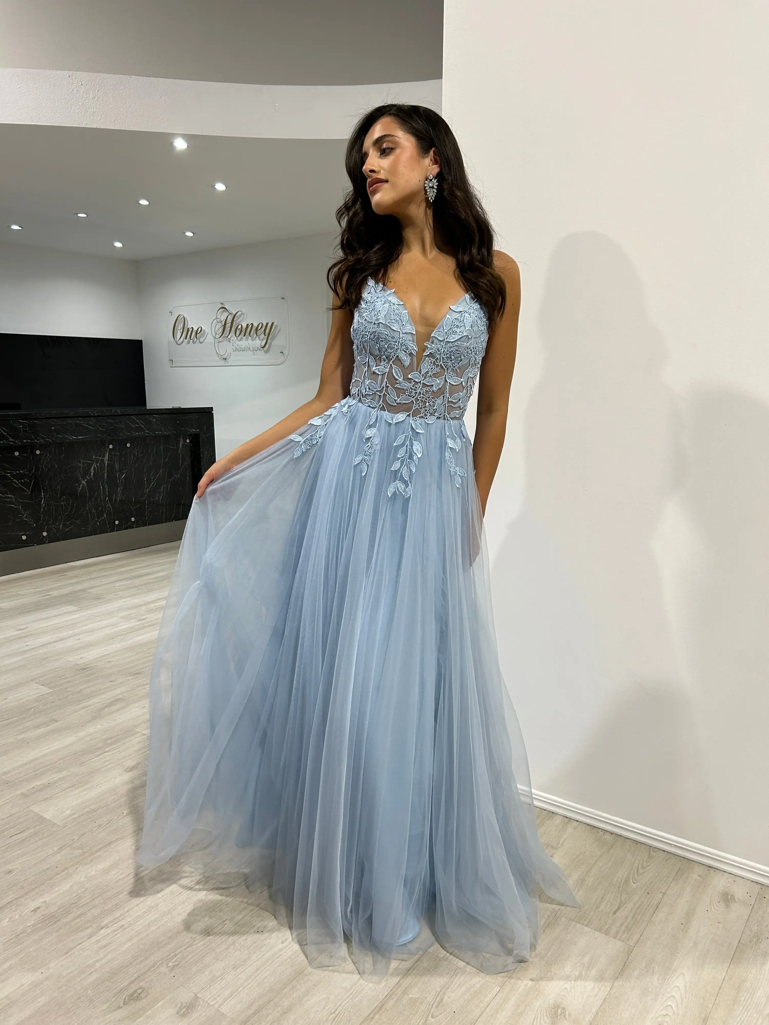 Baby blau A-Linie Vestidos de Novia Spaghetti träger Abschluss ball Kleid Flora 2024 süße Tüll Korsett Spitze Applikationen Embroid فساتين السفرة