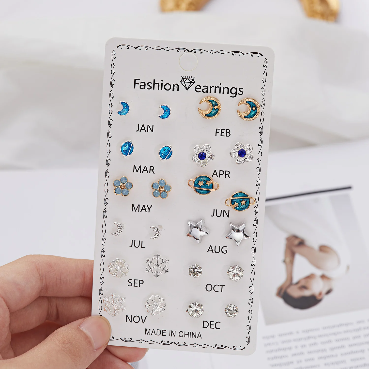 12 Pairs Small Planet Moon Star Stud Earrings Set For Women Simple Geometric Flower Rhinestone Earrings Fashion Party Jewelry