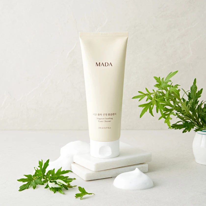 [1 + 1]MADA early spring Wormwood moisture calm weak acid soft cleansing foam 150ml