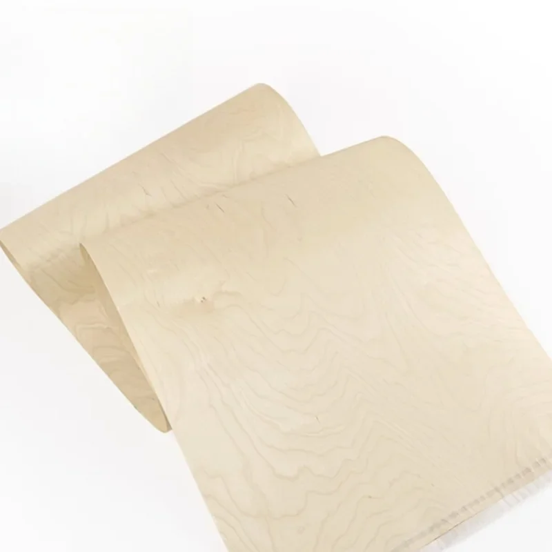 Placage en bois massif de bouleau naturel, placage en bois rare pour les créations artistiques (arrière avec Non tissé) : 2.5 mètres/pièce largeur: 58cm T:0.3mm