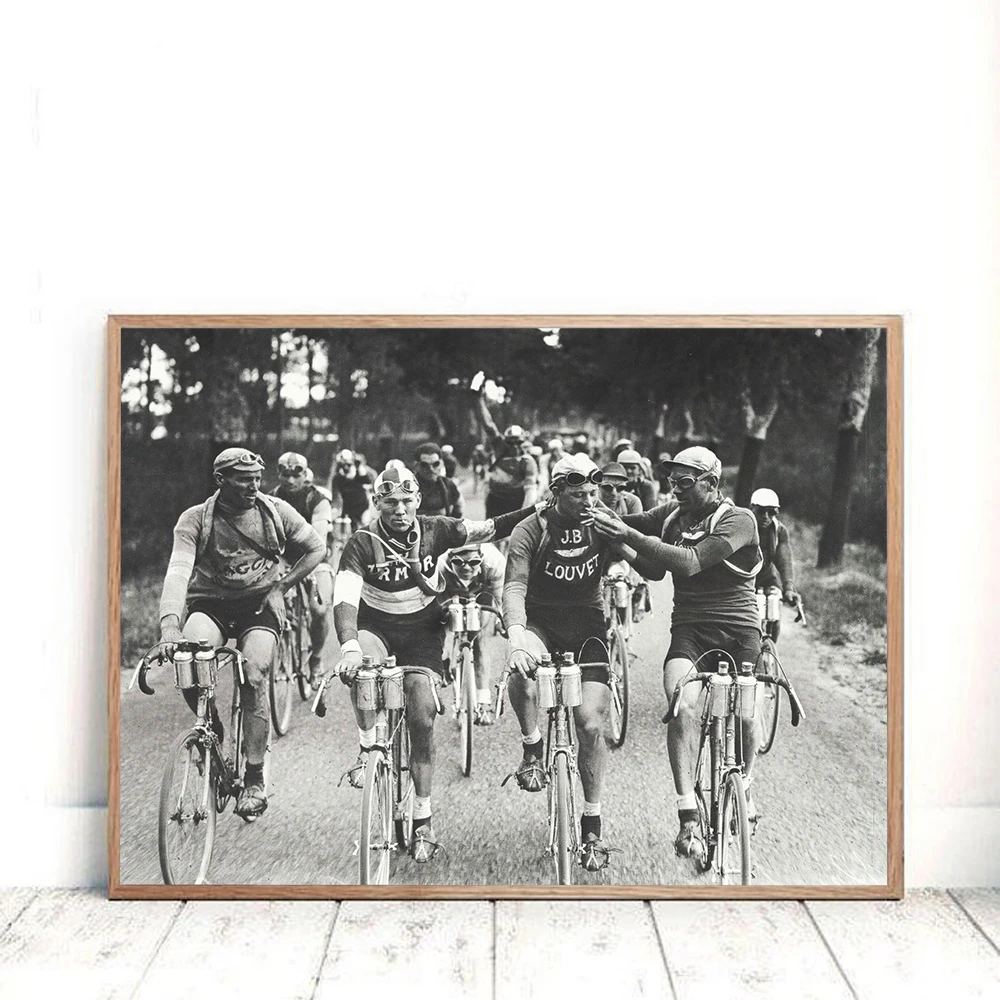 Vintage Black and White Art Cyclists Smoking Painting French Retro Sports Cycle Canvas Poster Wall Home Decor Quadro Cuadros