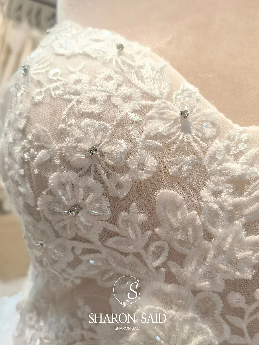 Sharon Said 2025 Gaun Pengantin A-line Tulle Bunga 3D 2025 Gaun Pengantin Sweetheart Tanpa Bahu Elegan AM026 Disesuaikan