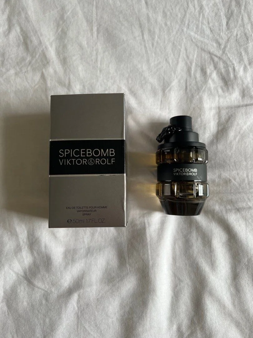 

Парфюмерная вода ViktorI Spice Bomb 105 мл/3.6 унции, арабский люксовый аромат, стойкий запах, подарок на День святого Валентина.