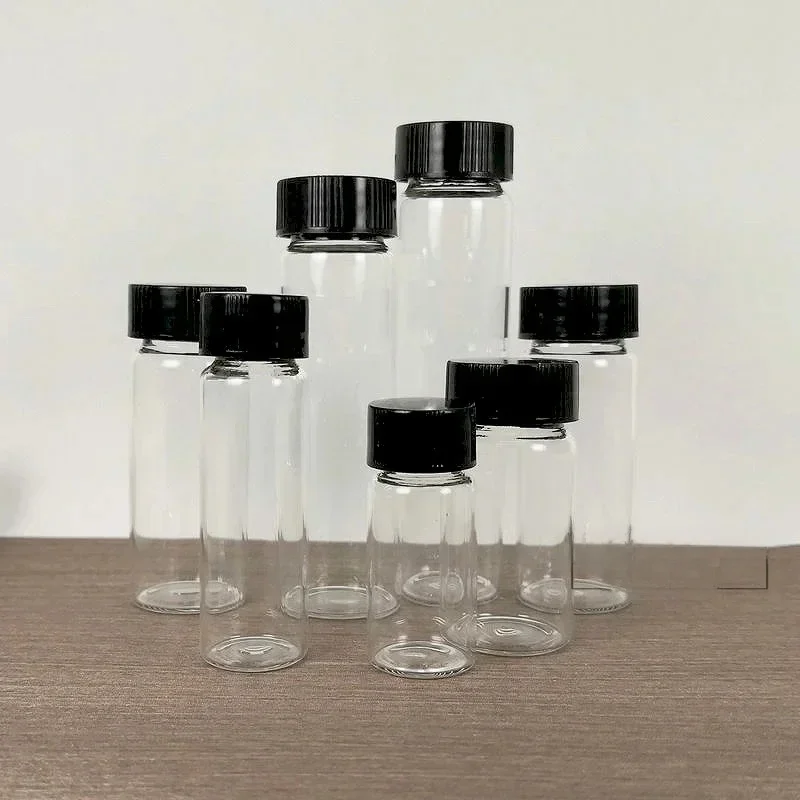 Laboratoryjna butelka na próbki o pojemności od 2 ml do 100 ml z przezroczystego, nisko borokrzemowego szkła leczniczego z zakręcaną górną częścią do eksperymentów chemicznych — zdjęcie 2