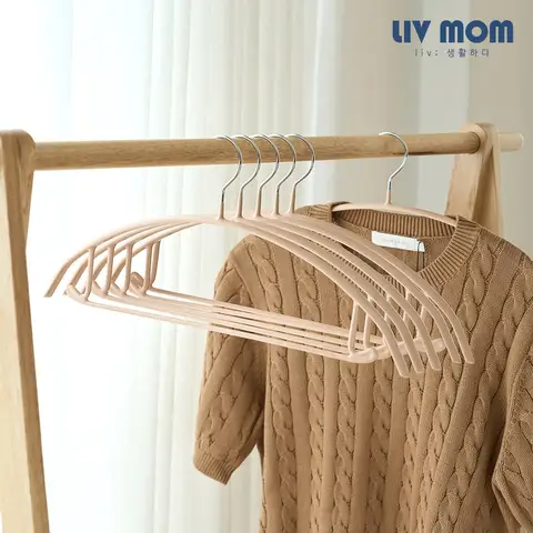 livmom 리브맘 어깨뿔방지 논슬립 철제 코팅 상하의 니트옷걸이 50P 5color / korea Non-slip hanger Best5