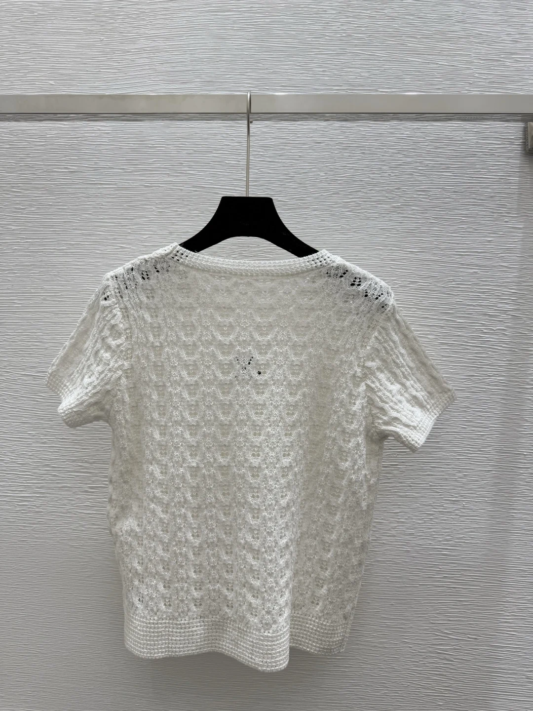 

25 Summer New Round Neck Black and White Loose Stretch Full Temperament Fashionable Hollow Knitted T-shirt