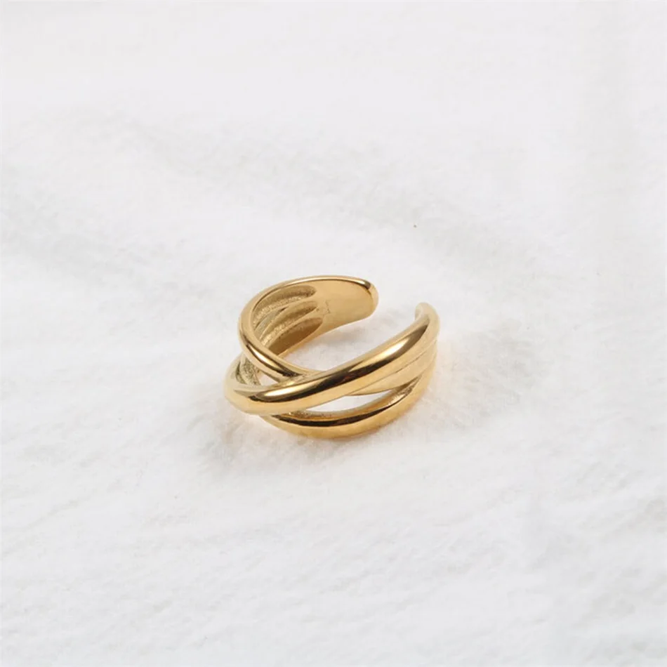 eManco  Fashion Stainless Steel Gold Plated Wide Ring, Simple for Women\'s Party, Delicate Jewelry, Classic Gift Rings