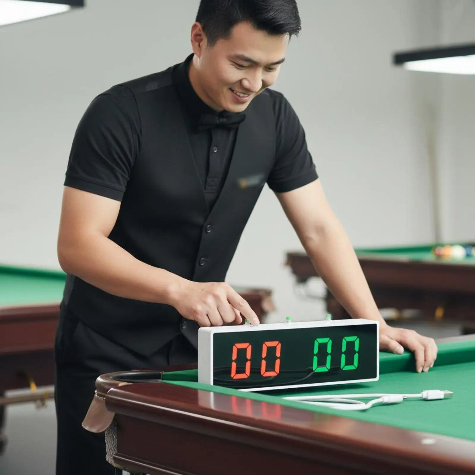 Rechargeable LED Electronic Billiard Scoreboard Digital Score Counter For Chinese Style 8-Ball Billiard Hall Competition