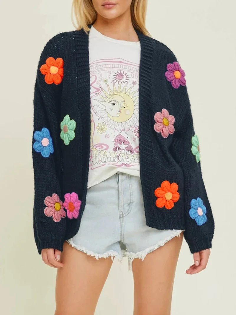 Cardigã Elegante de Tricô com Bordado Floral Intenso