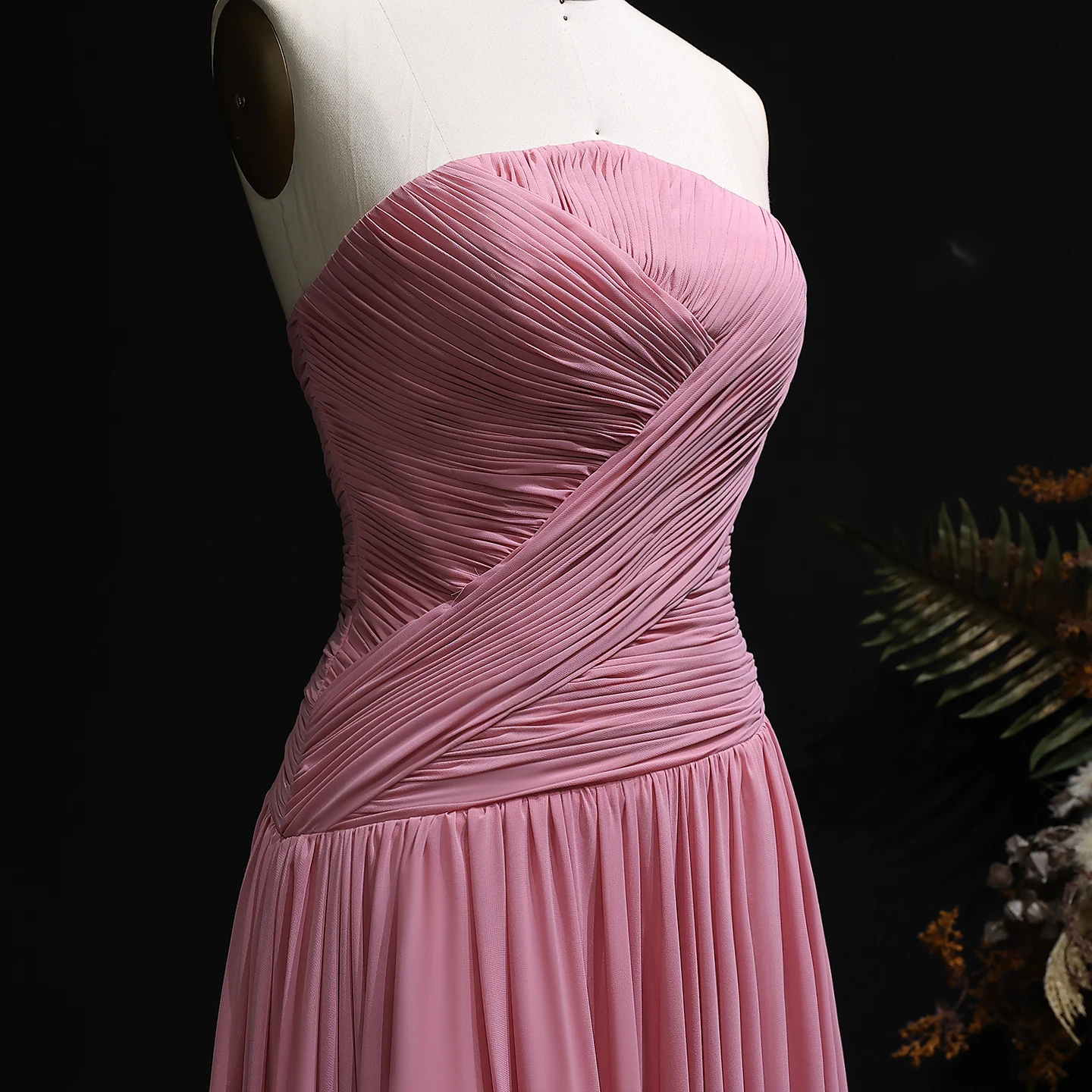 Sharon Said Abiti da sera in chiffon bordeaux saudita su misura per le donne Abito da cerimonia nuziale Dubai con spacco SF141 personalizzato