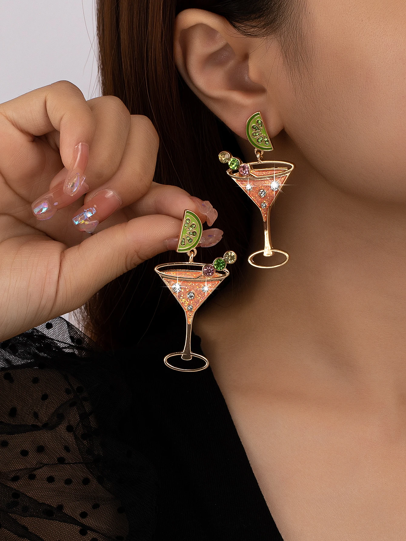 The Latest Fashionable and Versatile Fruit Wine Glass Earrings for Women, Suitable for Party Wear, Women's Accessories