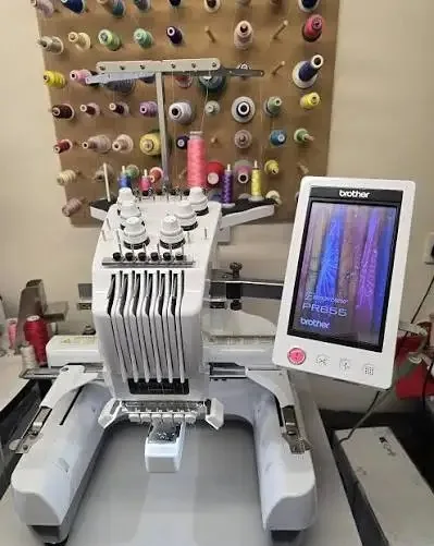 High Quality On PR655 Entrepreneur Industrial Embroidery Machine - NEW