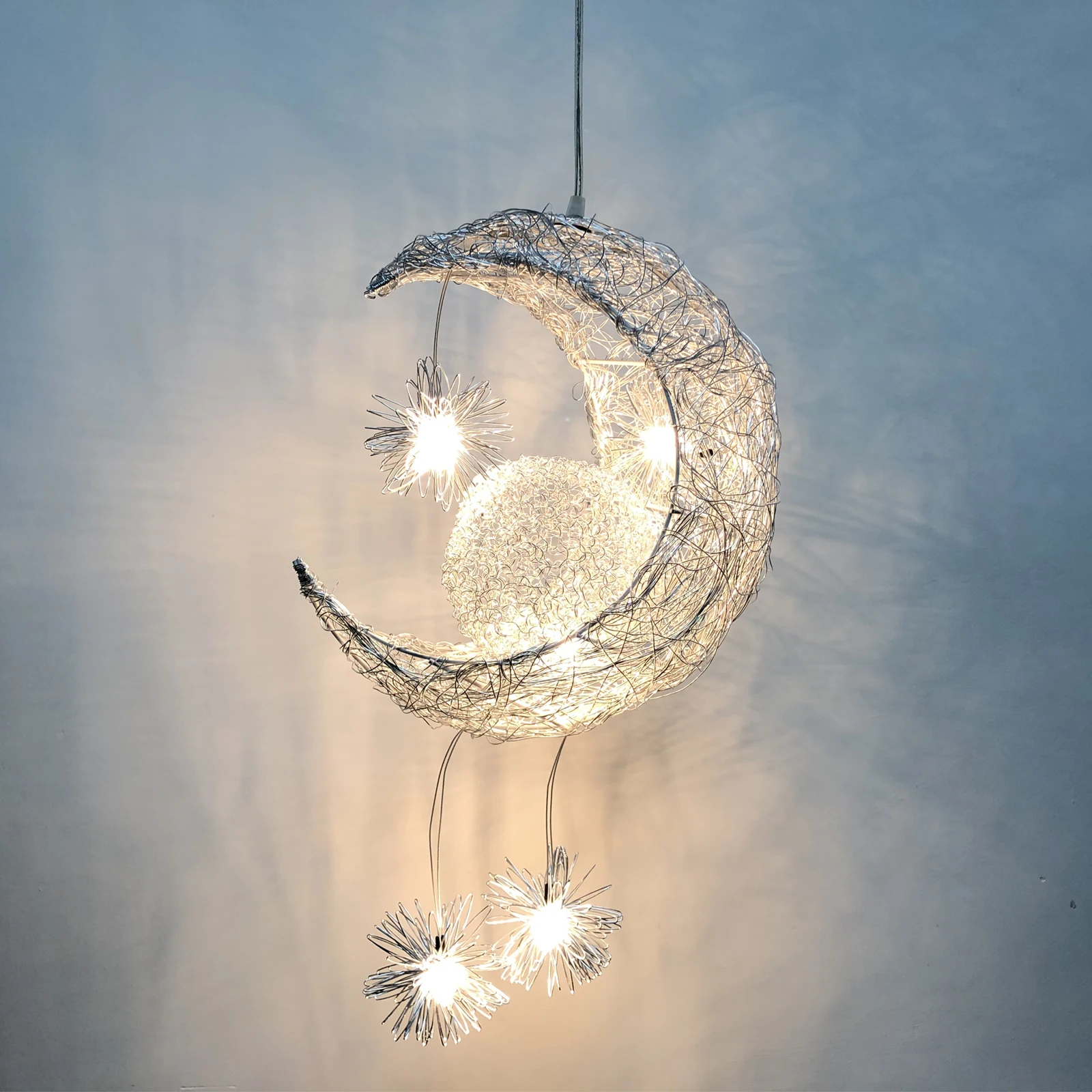 

Modern Star Moon Pendant Lights Nordic LED G4 Hanging Lamps Chandelier Lighting Luxury Kids Children's Room Bedroom Home Decor