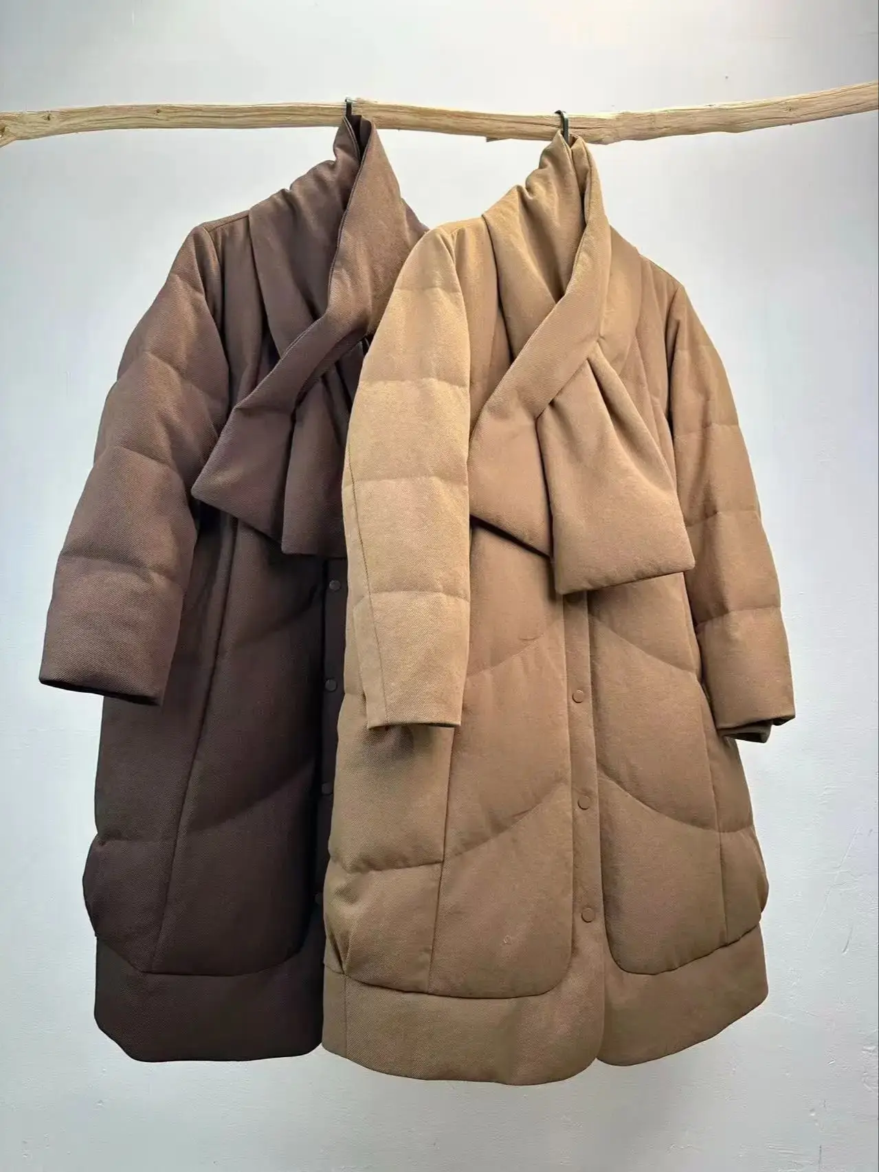 

Winter luxurious minimal women's down coat