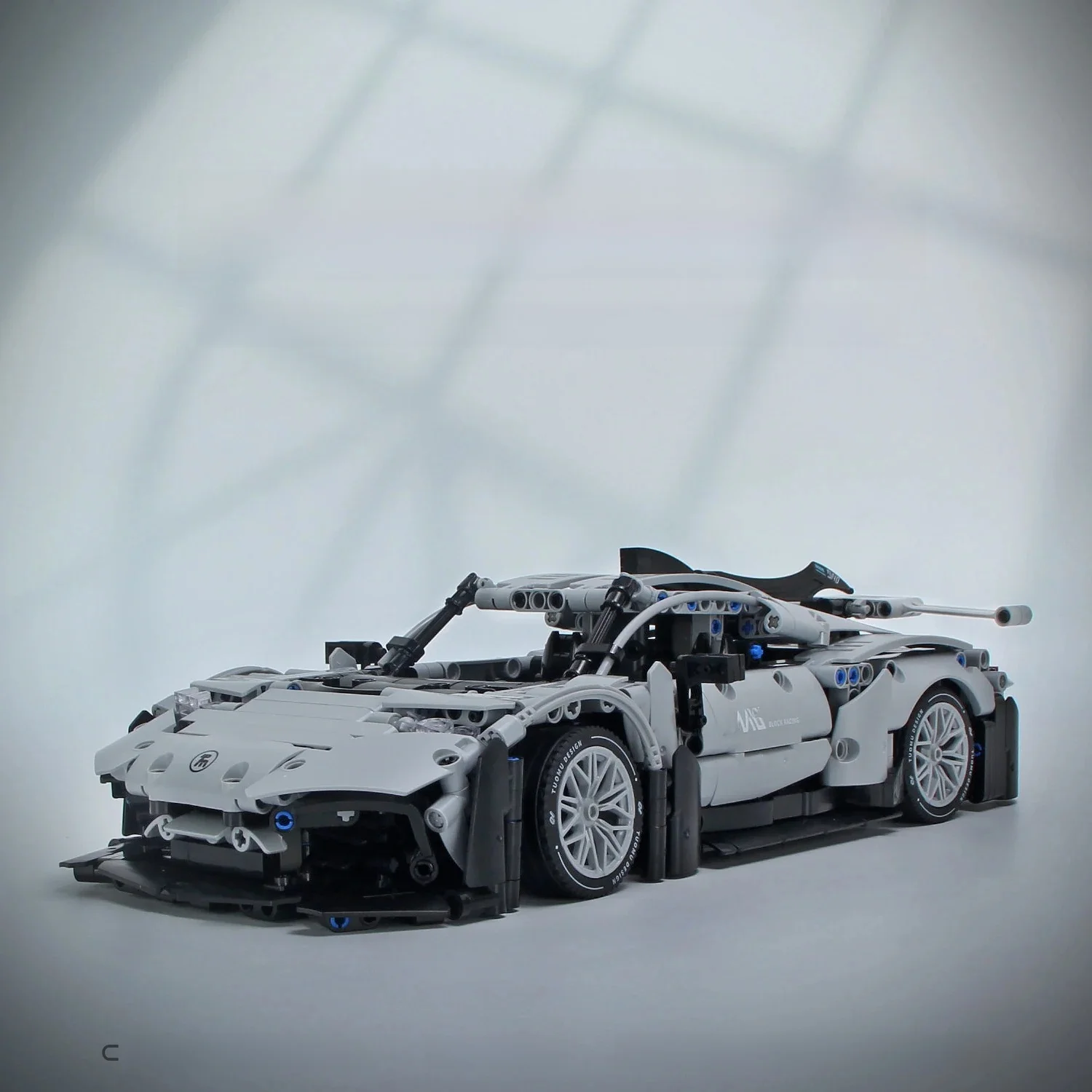 ANG ONE – blocs de construction de voiture de course de sport, modèle d'ornement, Puzzle original, assemblage, jouet, cadeau pour garçon