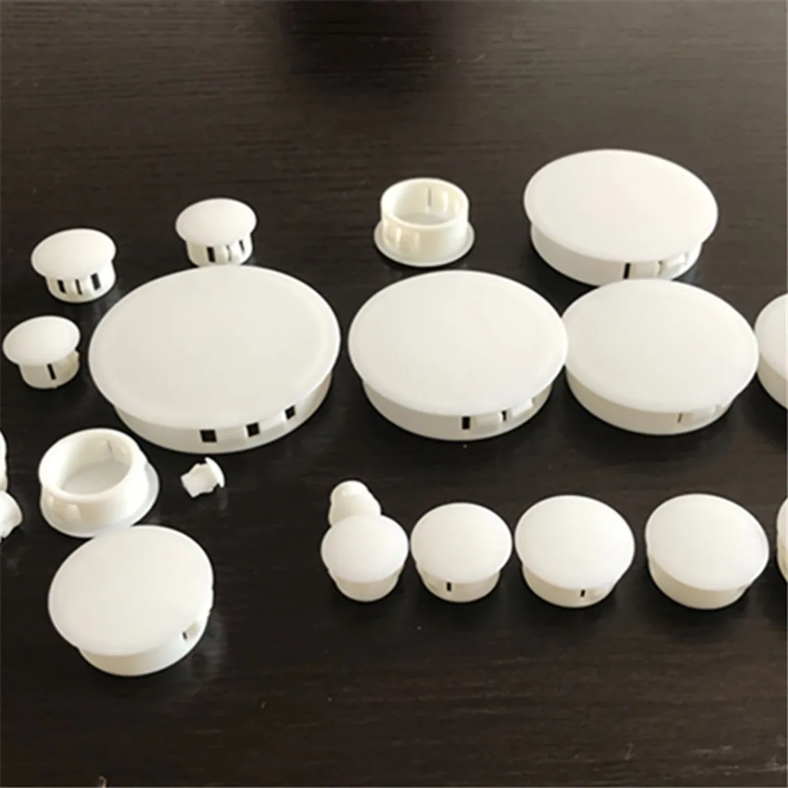 Schwarz Runde Kopf Arc Rohr Plug Rohr Abdeckung Fuß Kissen Stuhl Hocker Stecker Kopf Regal Stecker Verzinktem Rohr Stecker Kleber stecker