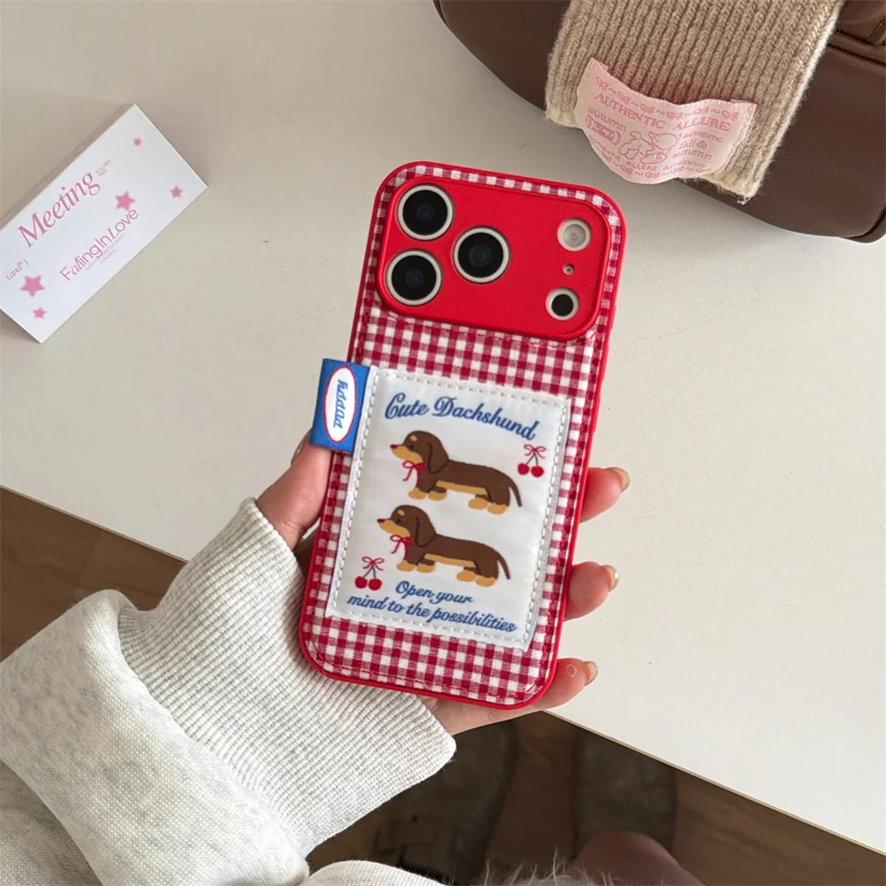 

Cute red checkered dog cartoon leather phone case compatible with iPhone 17 Promax 14, 15, 16 Pro Max protective case