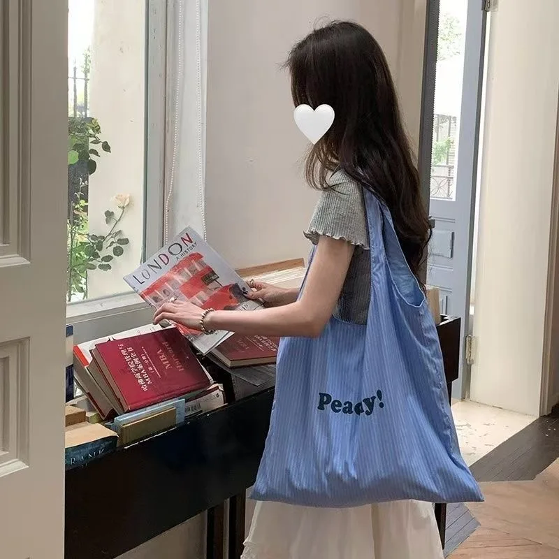 

Lazy style, versatile checkered tote bag, artistic girl's single-shoulder handbag for class, shopping bag for going out