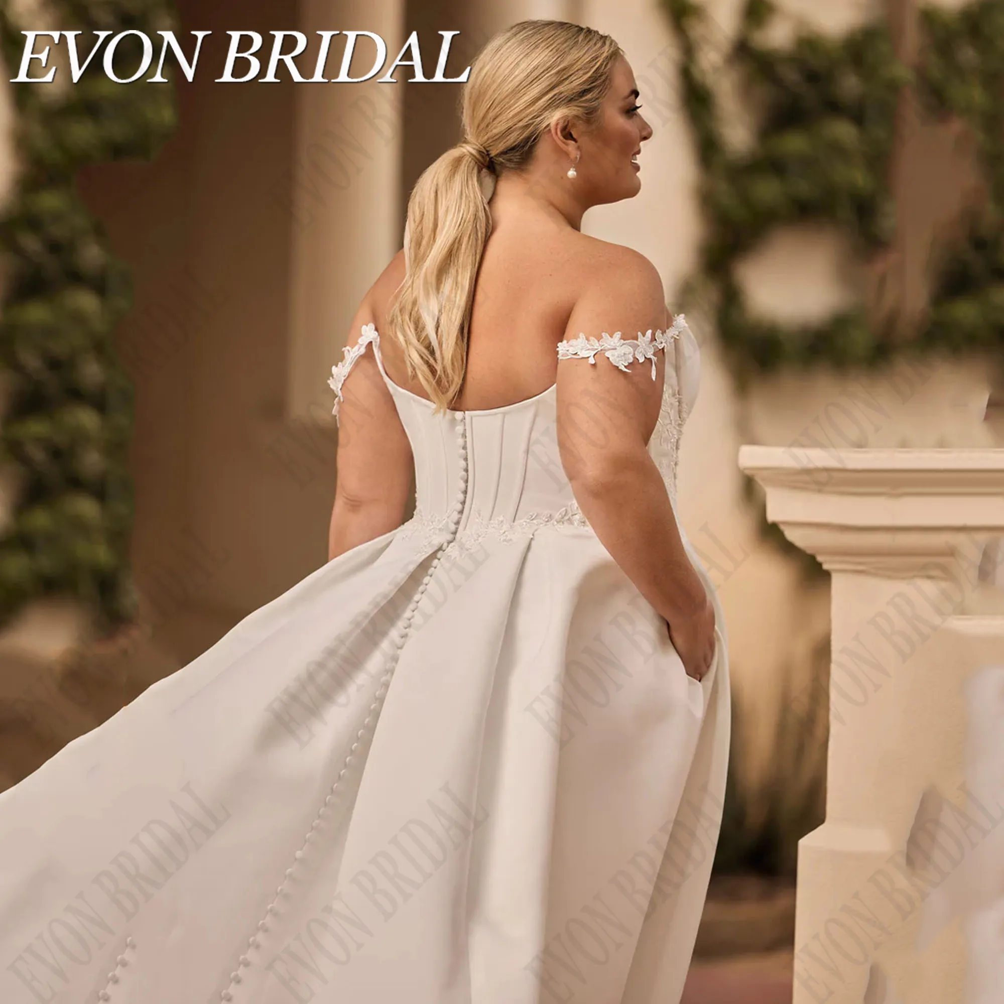 EVON BRIDAL Satin Wedding Gowns Plus Size Off Shoulder A-Line Vintage Wedding Dress Women Backless Bride Gowns With Pocket