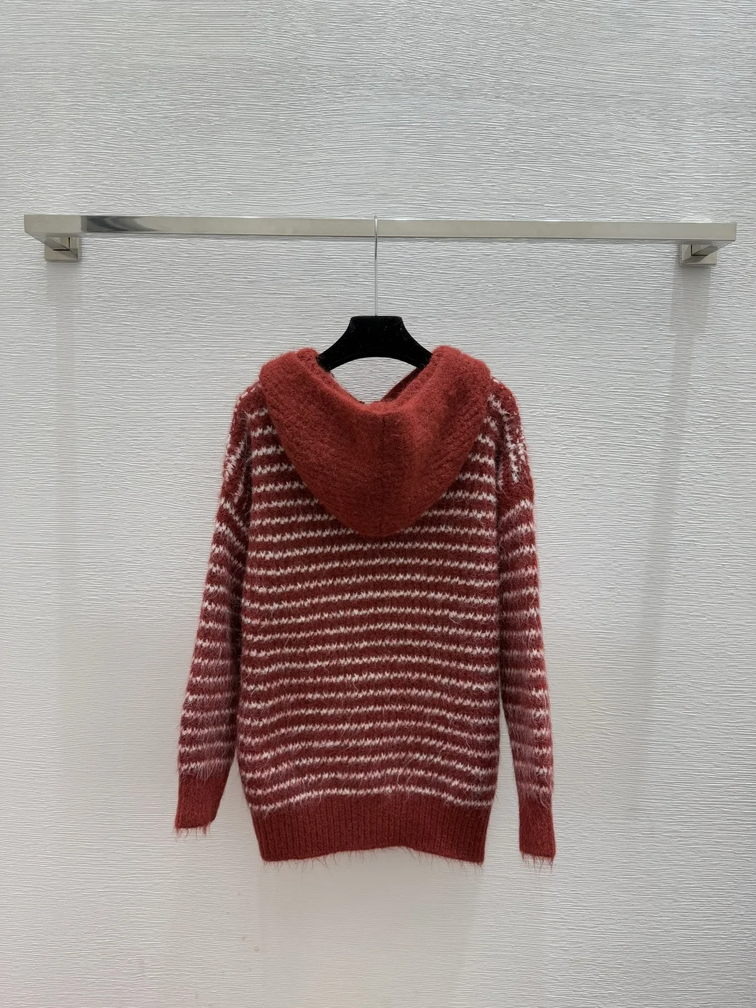 

2025 Autumn And Winter New Women Clothes Hooded Contrast Striped Knitted Wool Casual Wear Essential Long Sleeve Cardigan