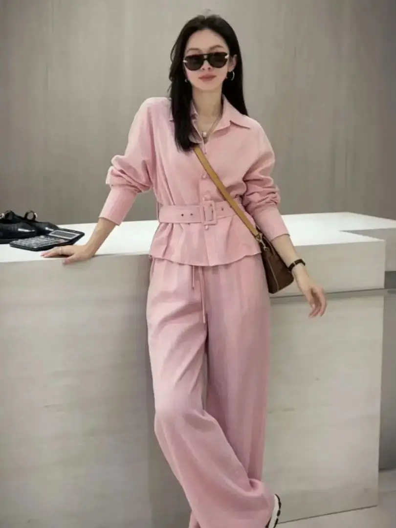 

Универсальный и удобный костюм из чистого льна с брюками и поясом