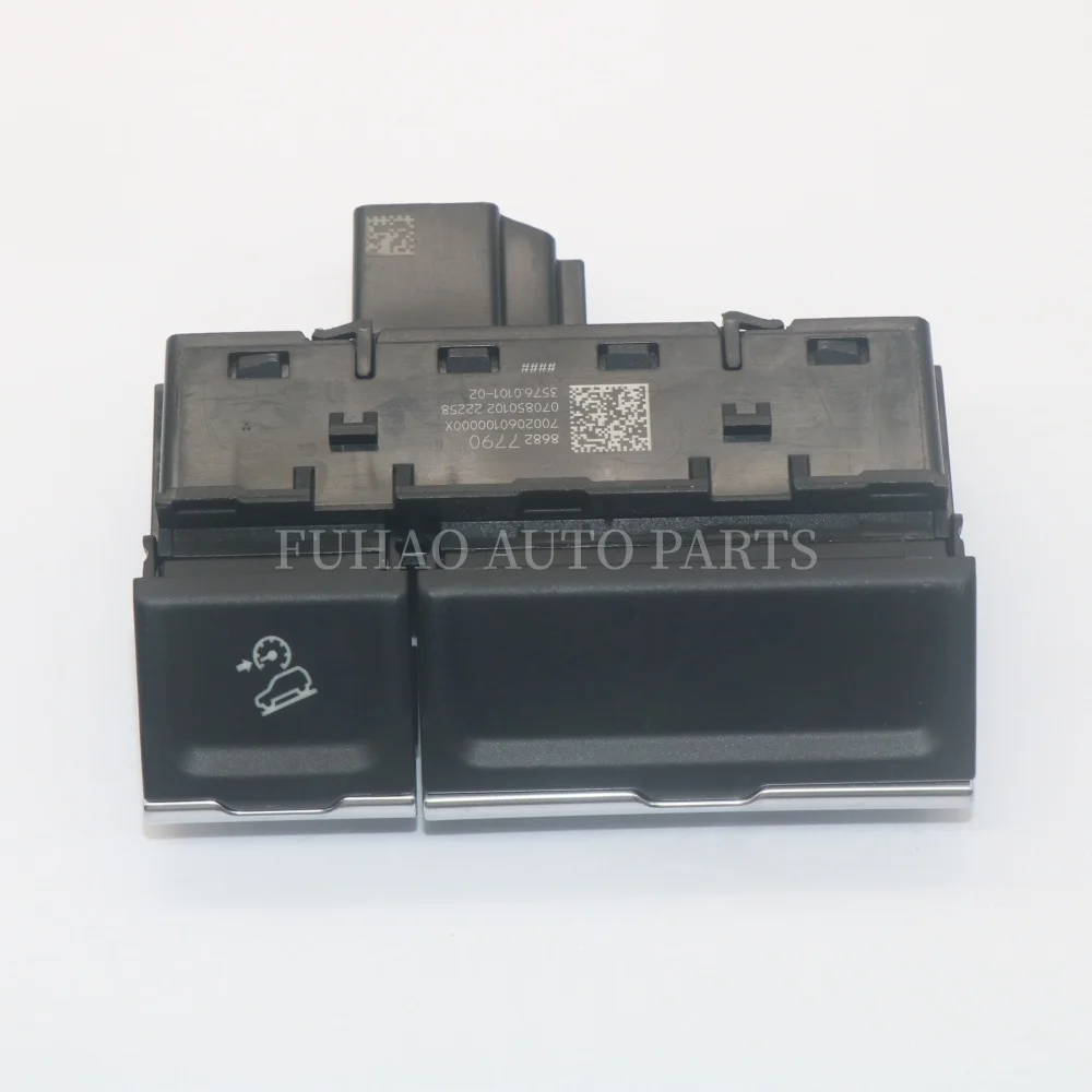 

86827790 Черный центральный переключатель приборной панели со стороны водителя