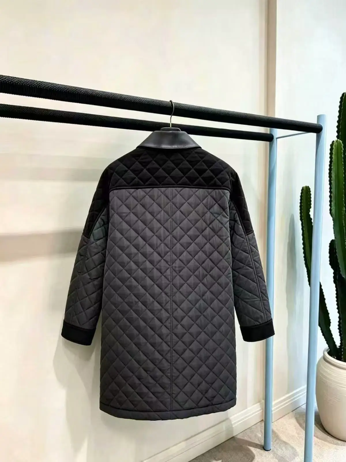 2026 New Winter Mid-Length Cotton Women Coat Casual Loose Warm Long Sleeve Jacket High Quality Clothes 21A
