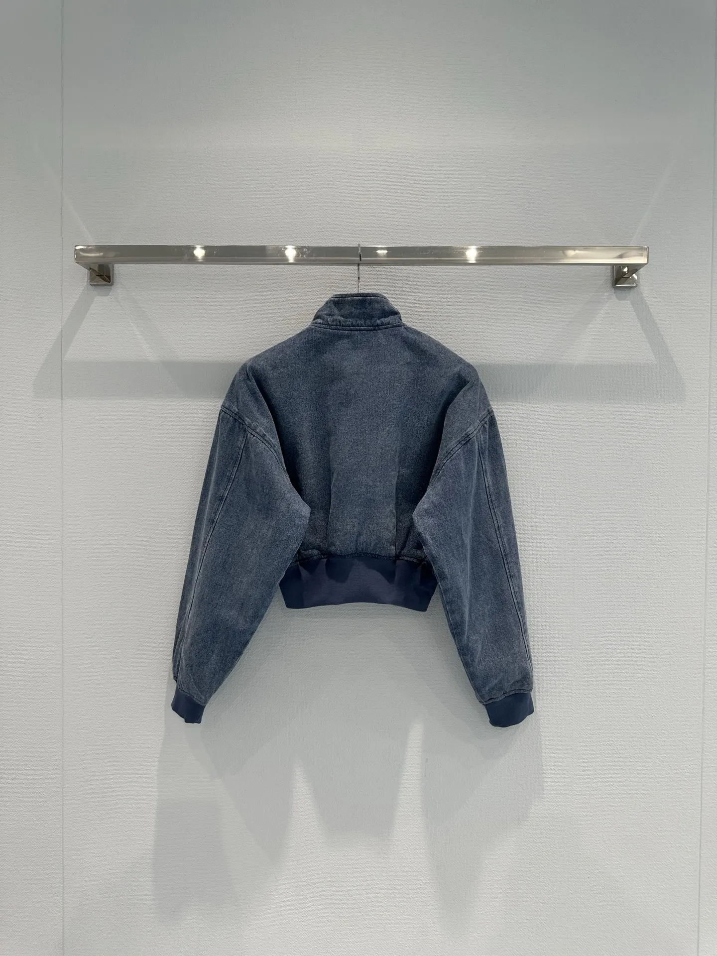 

High Quality Spring Autumn Women's Casual Fashion Solid Zipper Stand-Collar Short Cotton Denim Jacket JQ054