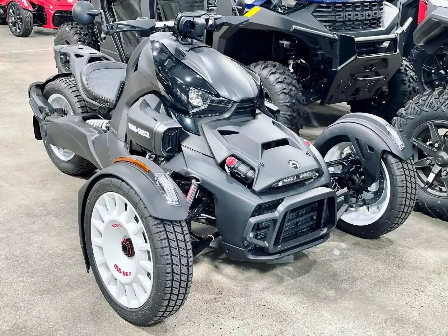 ライカー-3輪オートバイ,ブラック,900ラリー,Can-am,2023