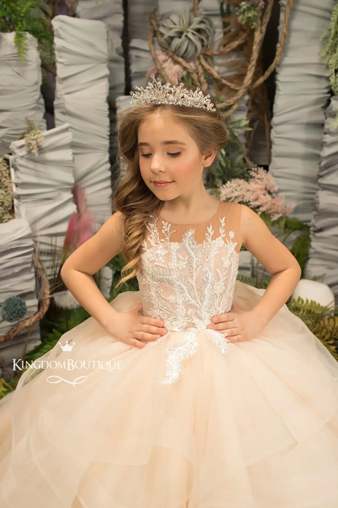 Vestidos Vintage de flores para niña, vestidos de encaje con volantes, sin mangas, para cumpleaños y sesión de fotos, 2023