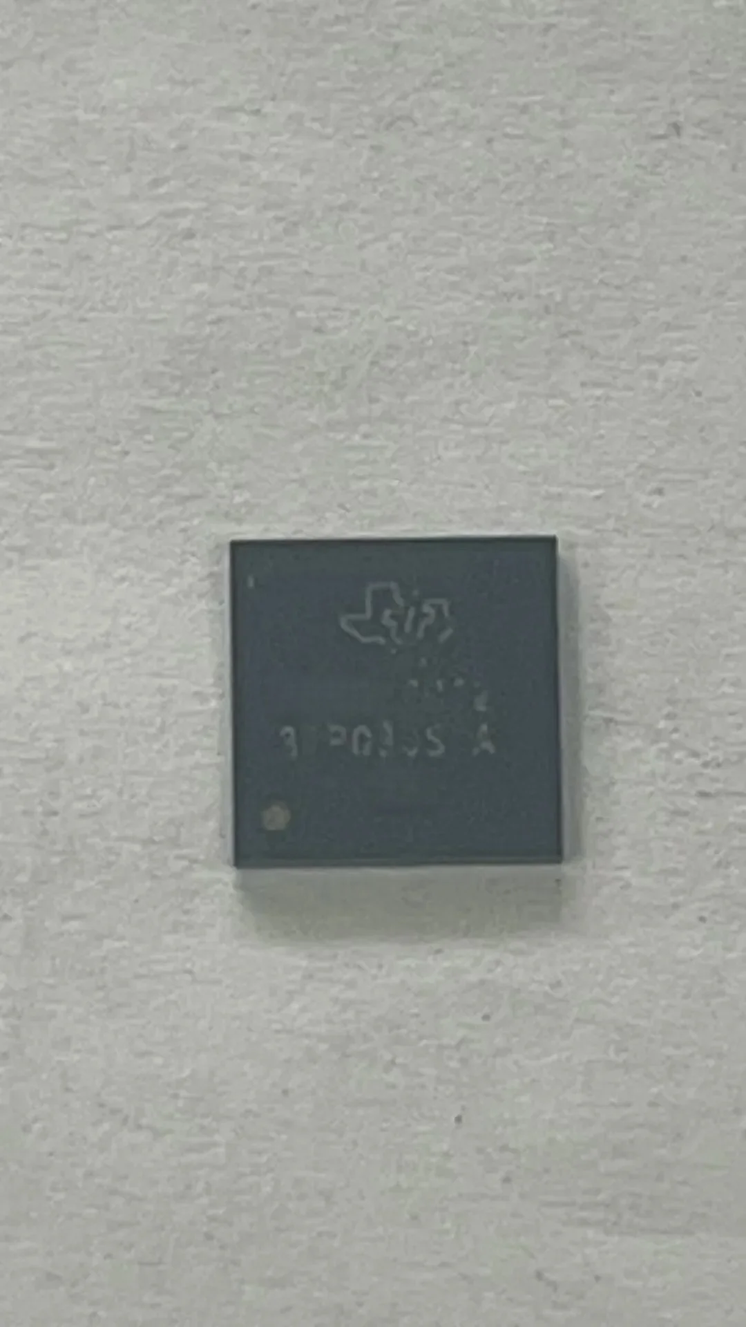 Oryginalny chipset CD3217B12 BGA dla MacBook Pro A2141 A2251 A2442 A2485 A2780 naprawa płyty głównej Boost Chipset IC chip 820-01700 — zdjęcie 2