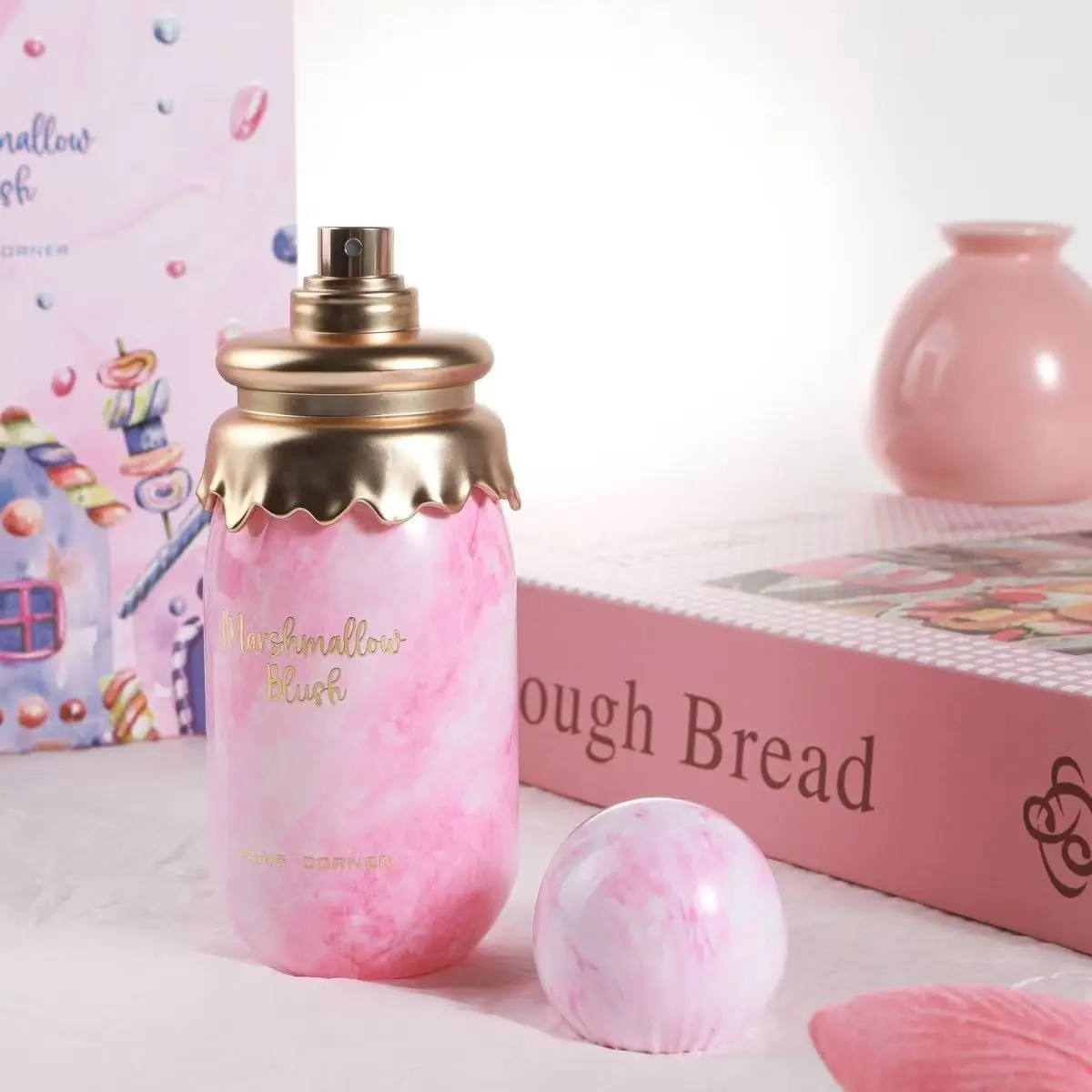 

Marshmallow Blush cotton candy powder blusher perfume is a sweet and healing delicacy of flowers and fruits. The sweet and moist scent of cotton candy and peach, gentle and lingering; Mian Mi Bu Lu, Pink Blended Bottle Body Dreamy Girl