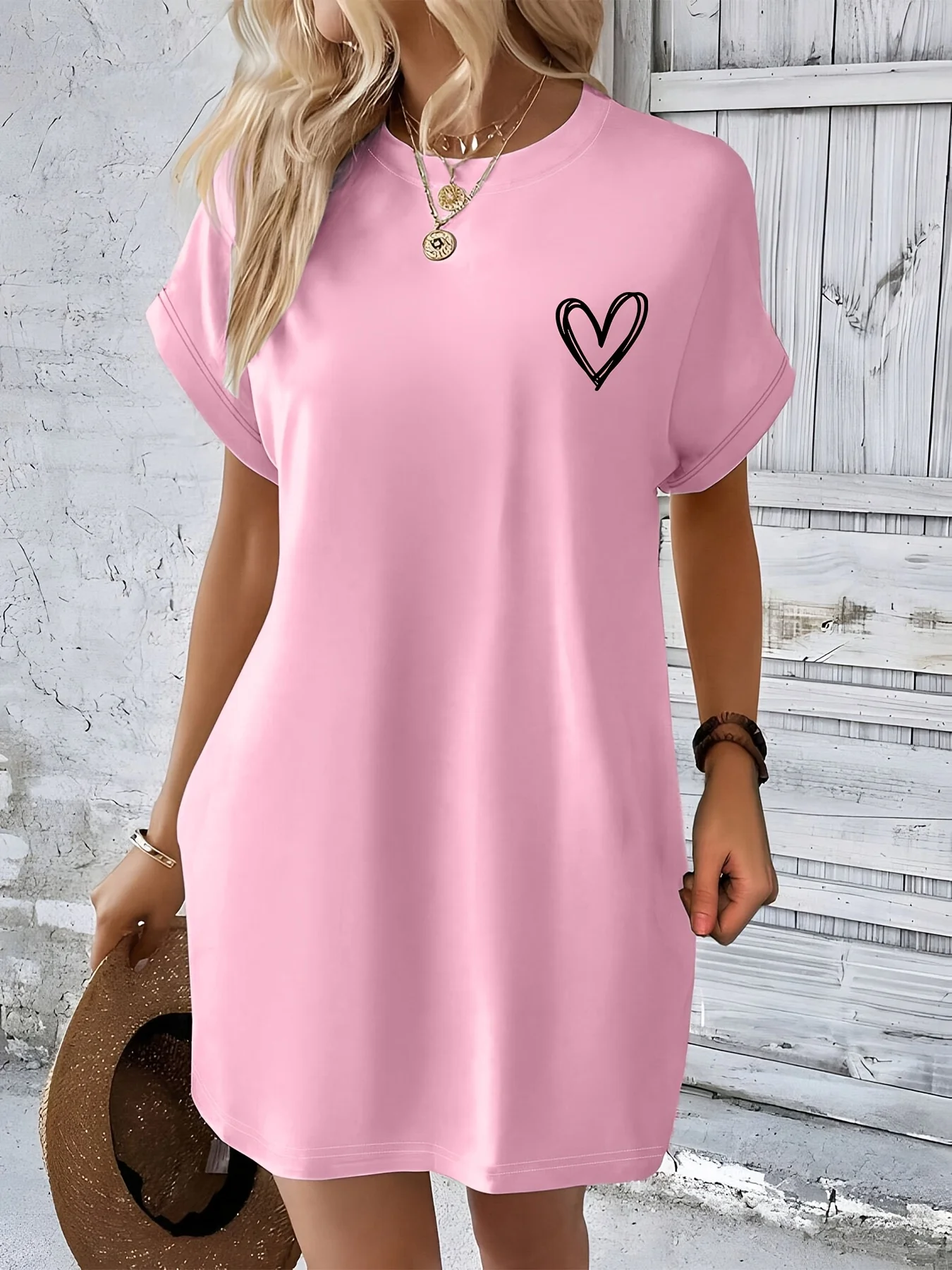 

Women's Heart Shaped Printing Dress, Casual Round Neck Short Sleeved Dress For Spring And Summer Comfortable Simple Skirts