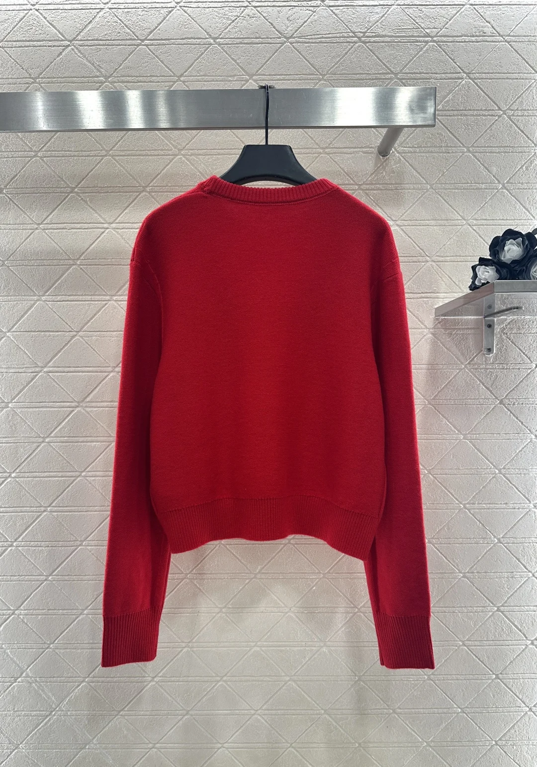 

2026 New Round Neck Hook Flower Knitted Sweater, Cashmere and Wool Yarn Weaving 590