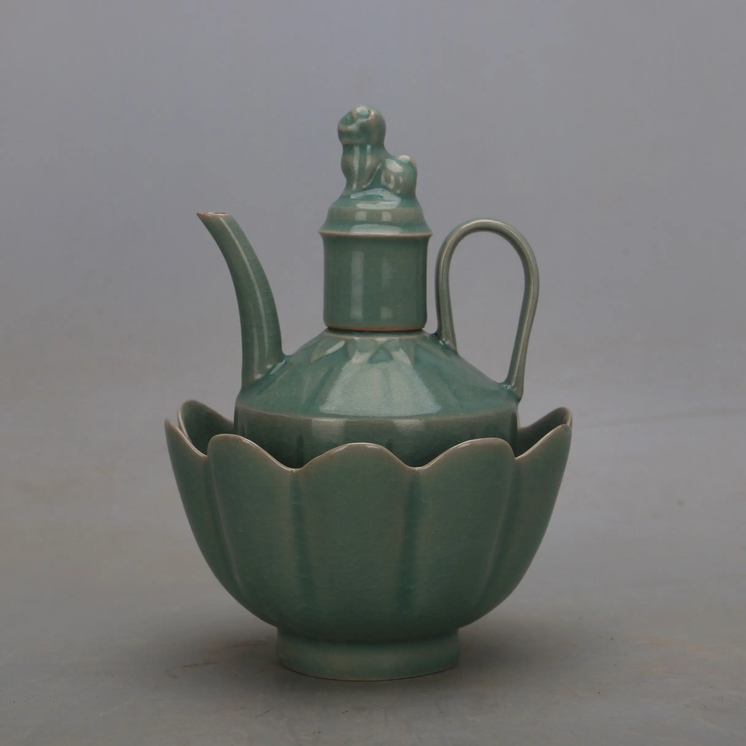 Antique Style Celadon Crackle Dog Head Lotus Wine Warmer Ru Ware Home Decor Collectible