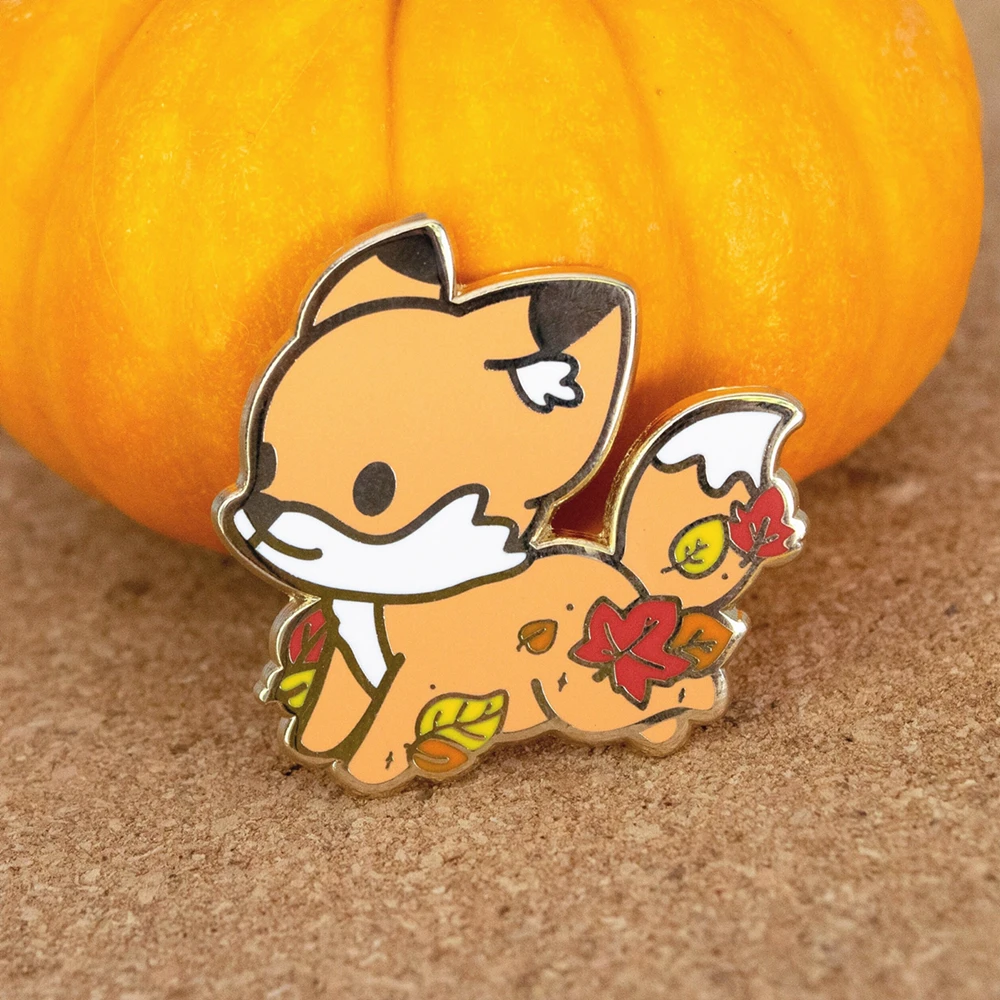 Cute Fox Fallen Leaves Hard Enamel Pin Kawaii Cartoon Animal Metal Brooch Natural Season Autumn Red Maple Leaf Badge Accessories