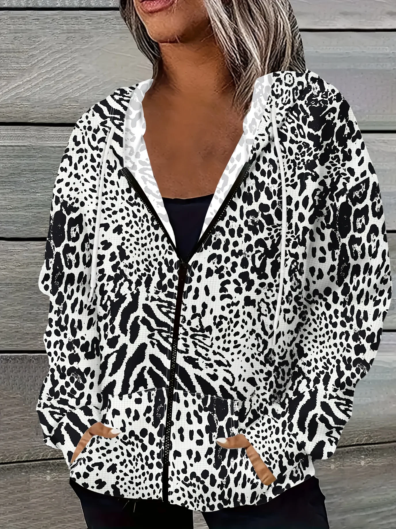

Leopard & Zebra Mix Print Zip Hoodie for Women – Lightweight Drawstring Hooded Jacket