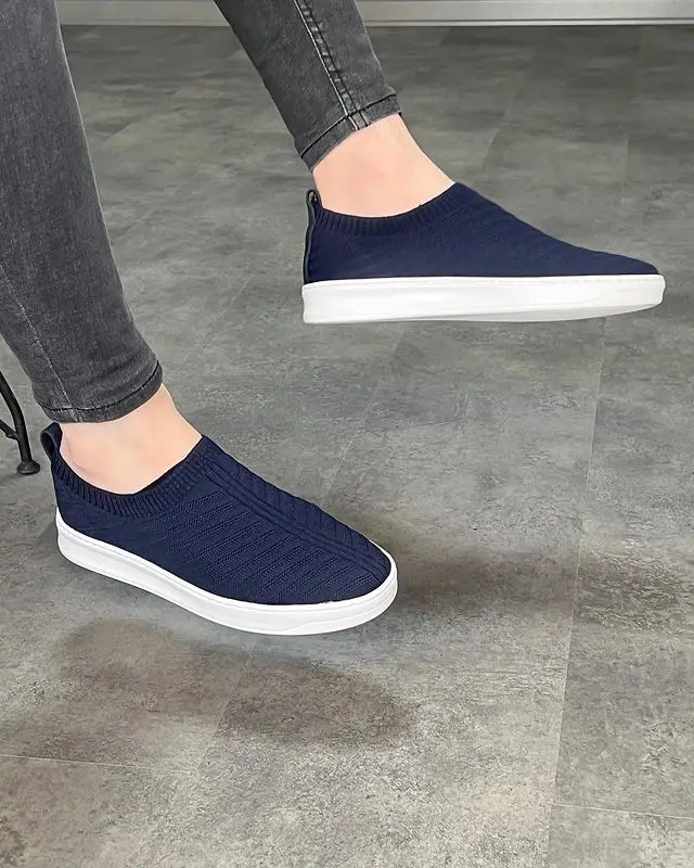 Breathable Knitted Shoes for Men: Perfect for Summer