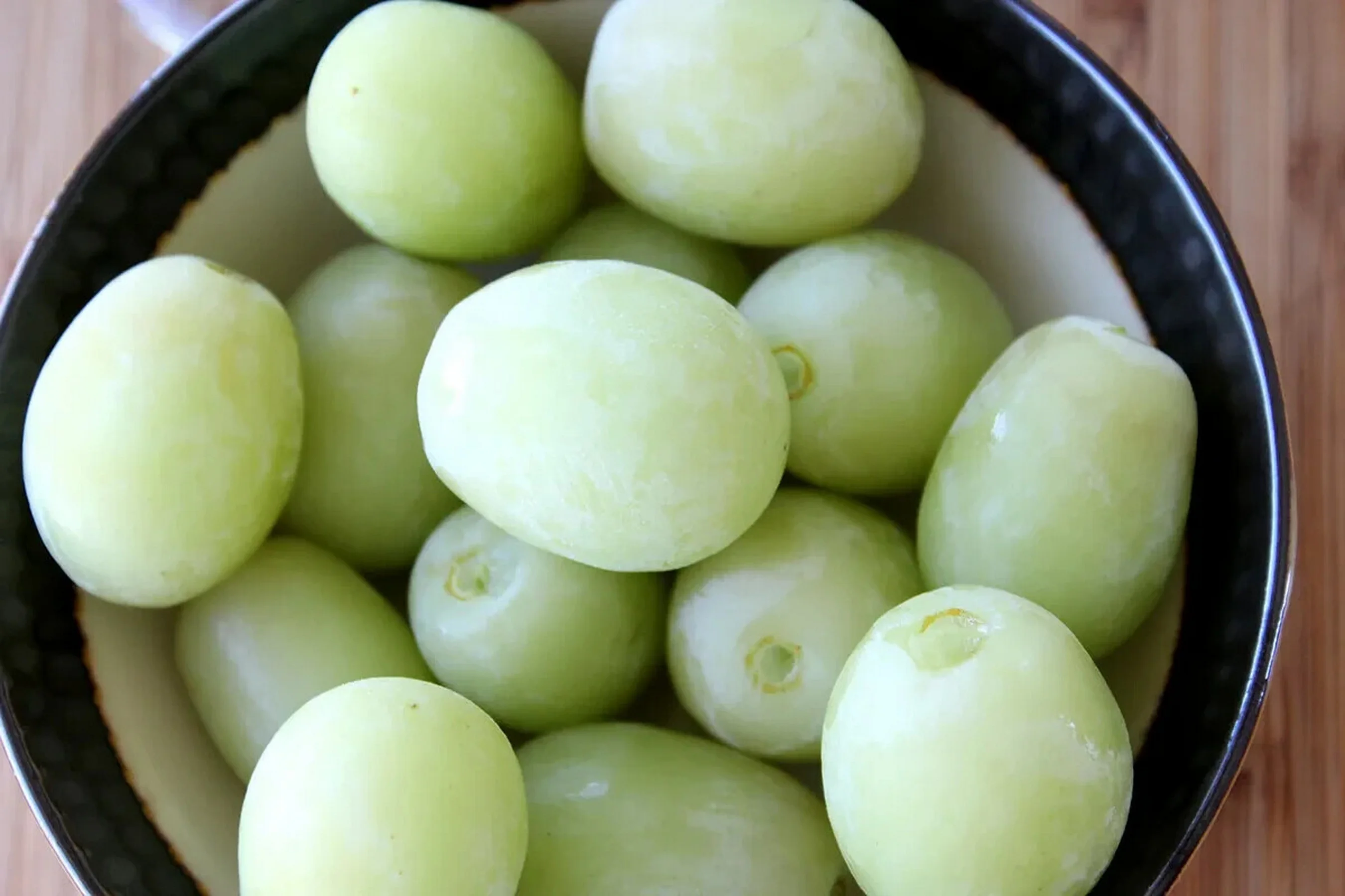 Raisins de table blancs géants d'Israël - 10 graines en couches pour la plantation