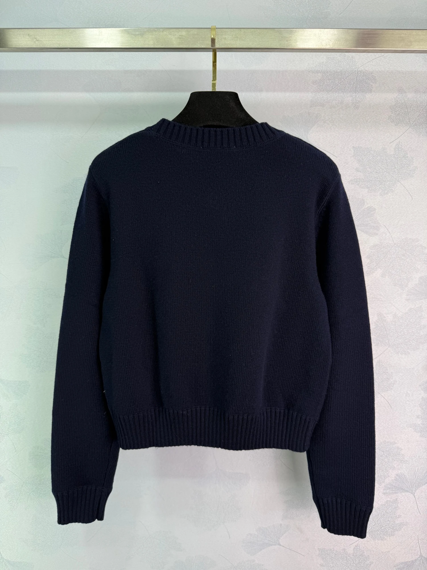 

2025 Autumn Must-Have! Women's Fashionable Street Style Round-Neck Knitted Sweater - Long-Sleeve, Warm Cozy, Perfect for Casual