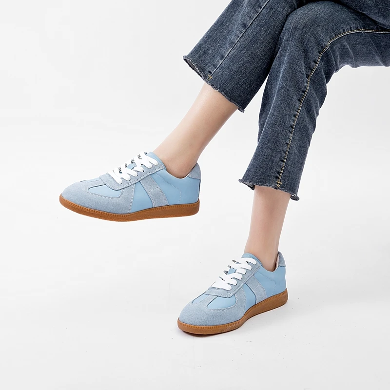 Sneakers da donna in morbida pelle appartamenti eleganti e confortevoli