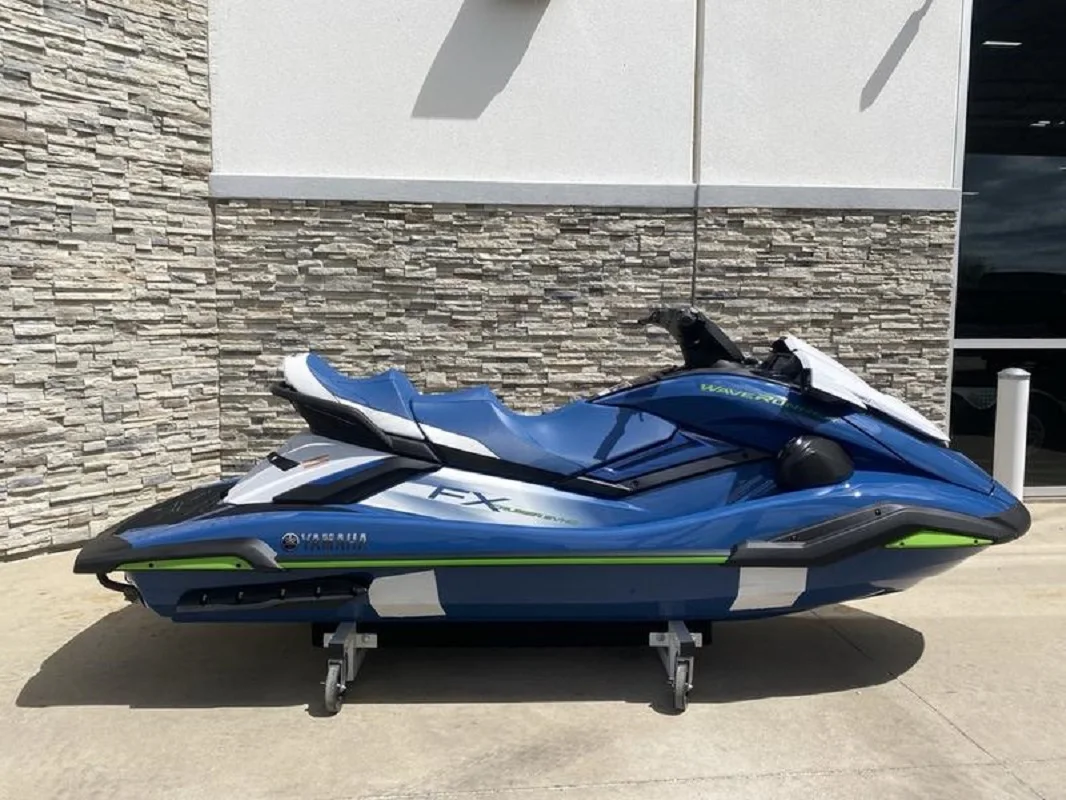 

Yamaha WaveRunners FX1800B-AB 2024 г.