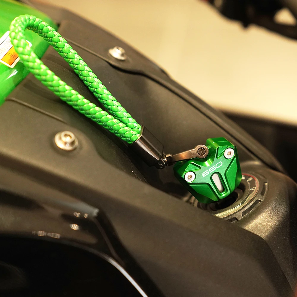 Per KAWASAKI Z650 Z650RS Ninja650 Versys650 2017-2023 2024 2025 CNC Chiave Del Motociclo Trim Protecion Copertura Chiave Borsette Copertura Portachiavi