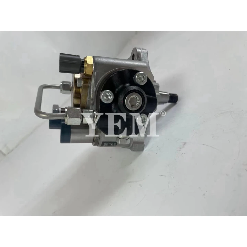 

For Kubota Engine Parts V3307 Fuel Injection Pump 1J770-50504