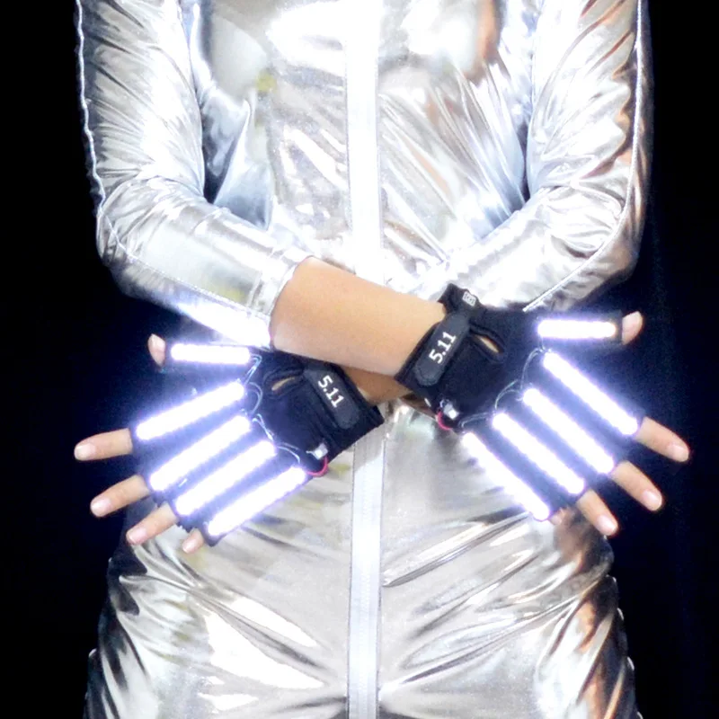 Creative Personality LED Glowing Gloves with Fluorescent Show Halloween Christmas Stage DJ Singer Performing