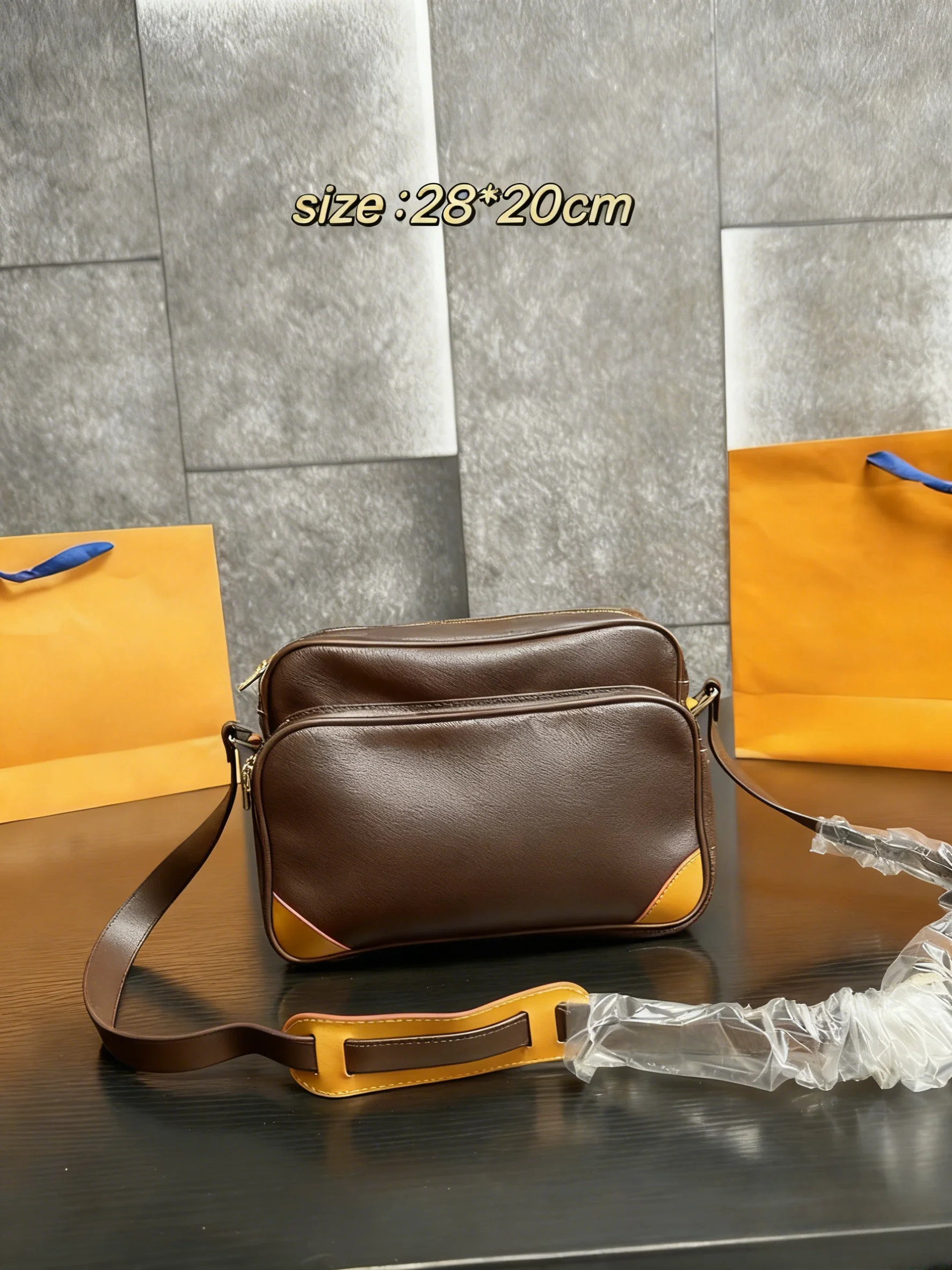 

Women's Vintage Leather Crossbody Camera Bag 28*20cm Color Block Double Pocket Retro Casual Daily Streetwear Shoulder Bag