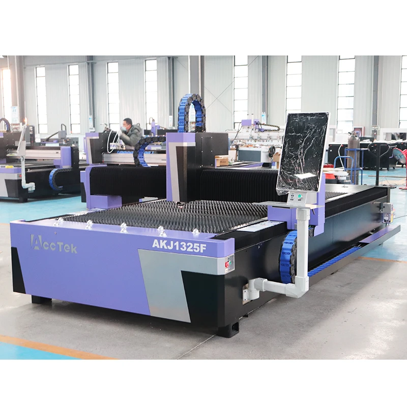 

Open Table 3000W Cutting Machine 1530 1325 Metal Fiber Optic Laser Cutting Machinery Raycus