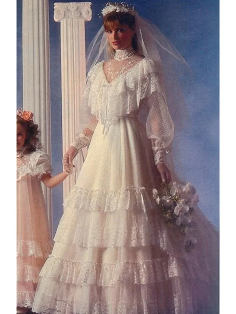 Винтажное викторианское свадебное платье, многоуровневое трапециевидное платье с высоким воротом и длинными рукавами, кружевные аппликации, свадебные платья длиной до пола, халат по индивидуальному заказу